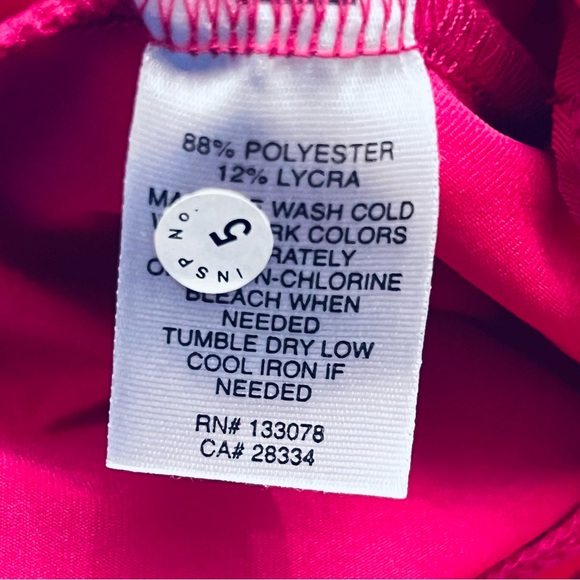 Lucky In Love Top Polo Golf Hot Pink Sleeveless 3/4 Zip Shirt Sz M NEW - Picture 10 of 11